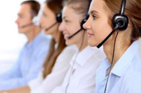 工業(yè)焊接機(jī)器人廠家技術(shù)安裝調(diào)試機(jī)器人