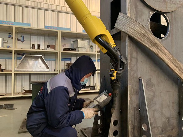 自動焊接設(shè)備的特點(diǎn)