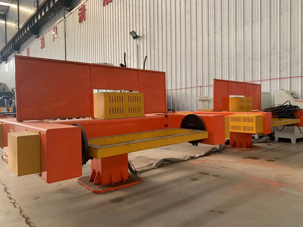 機器人焊接變位機的優勢特點 機器人焊接變位機圖片