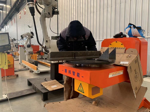 賽邦智能的焊接變位機圖片