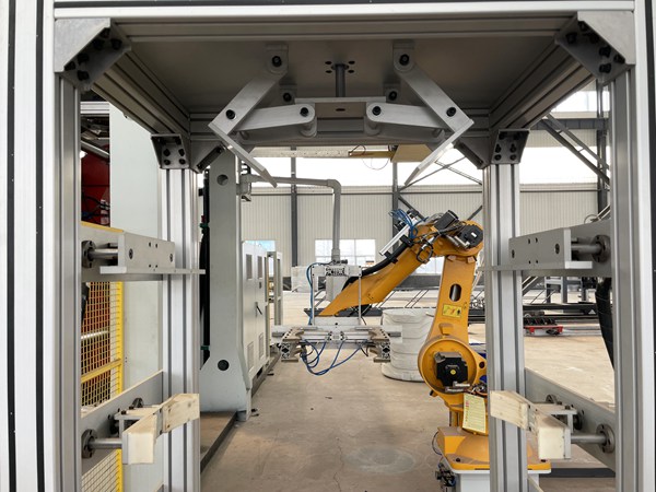 搬運機器人生產線有哪些類型? 青島賽邦生產的搬運機器人生產線展示