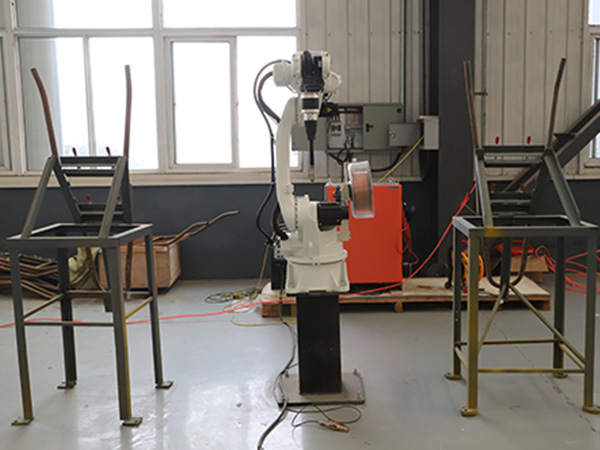 自動(dòng)焊接設(shè)備的優(yōu)勢(shì)以及選購(gòu)技巧