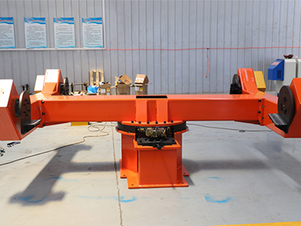 焊接變位機(jī)工作過(guò)程中注意事項(xiàng)