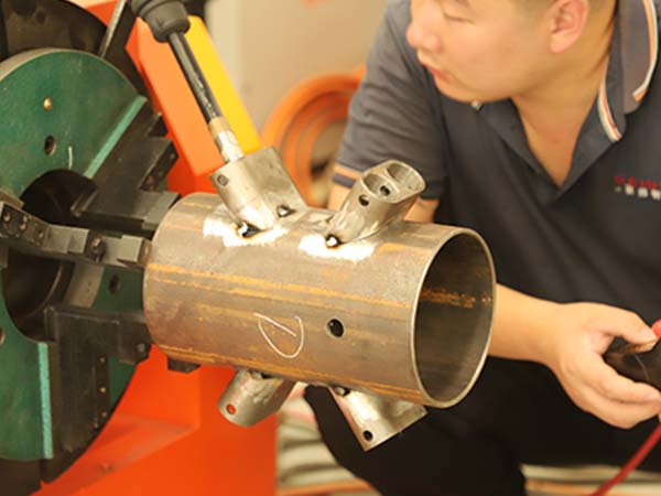 全自動管道焊接設備的編程方法 全自動管道焊接設備的編程方法