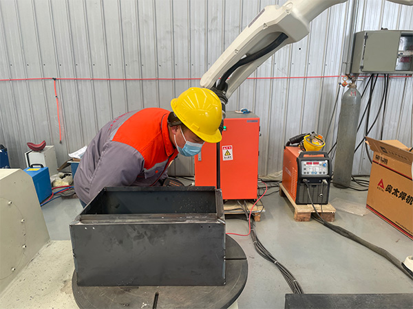 自動焊接機器人影響焊接質量的因素有哪些? 自動焊接機器人影響焊接質量的因素有哪些?